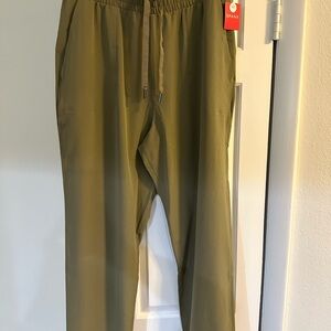 SPANX Green Joggers with Relaxed Fit and Elastic Waistband